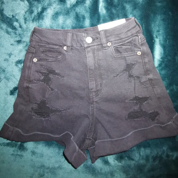 00 black ripped mom shorts, brand new - Picture 3 of 10